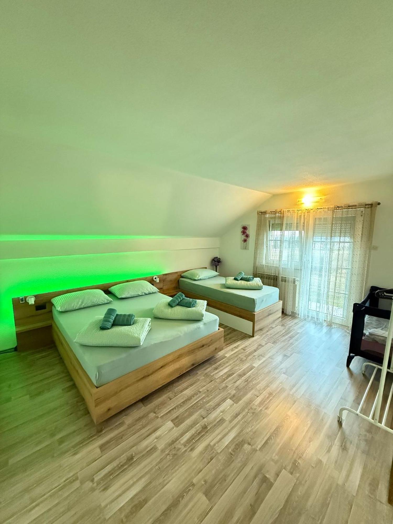 Apartments Marija Vrelo Koreničko المظهر الخارجي الصورة