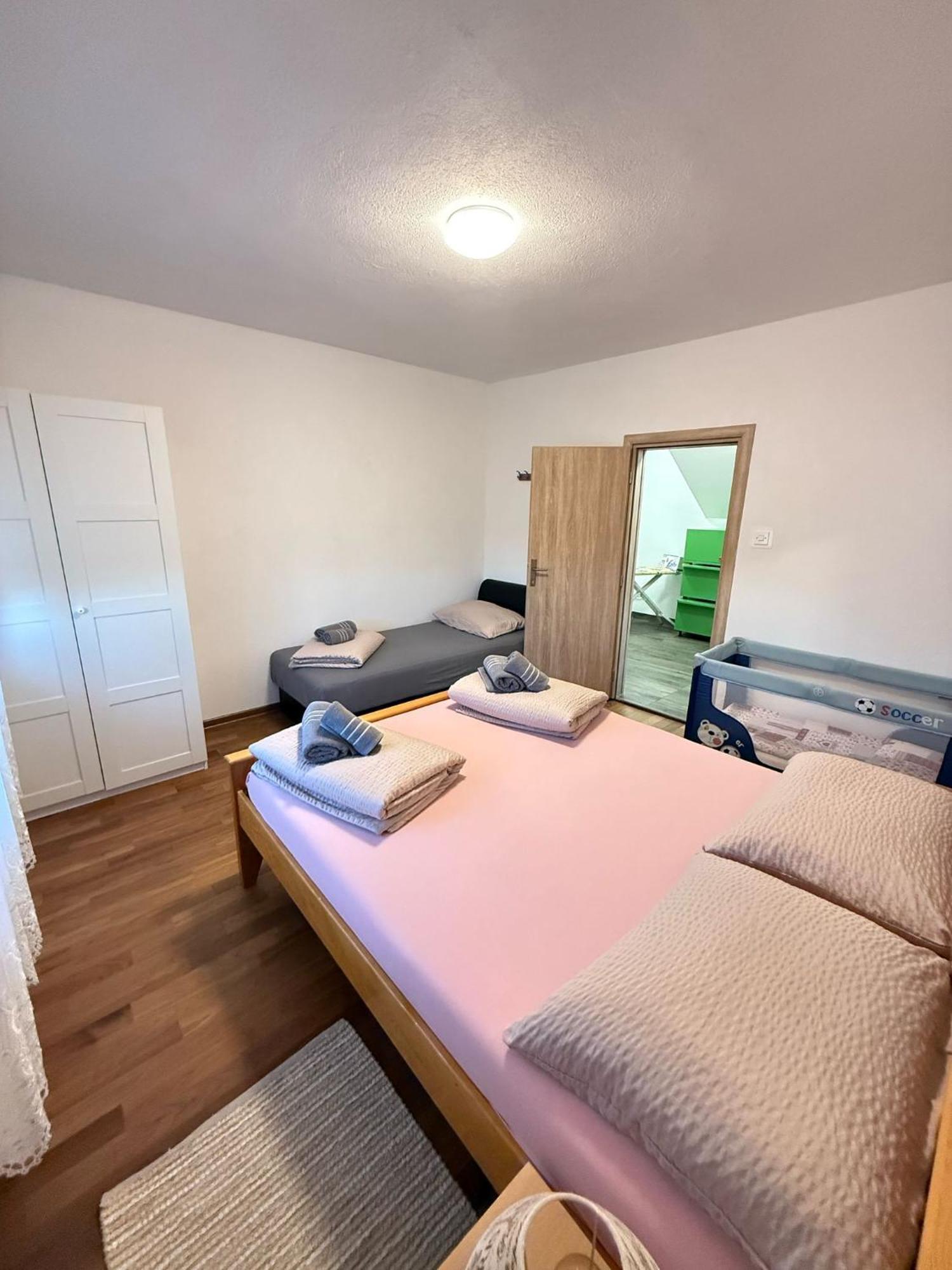 Apartments Marija Vrelo Koreničko المظهر الخارجي الصورة