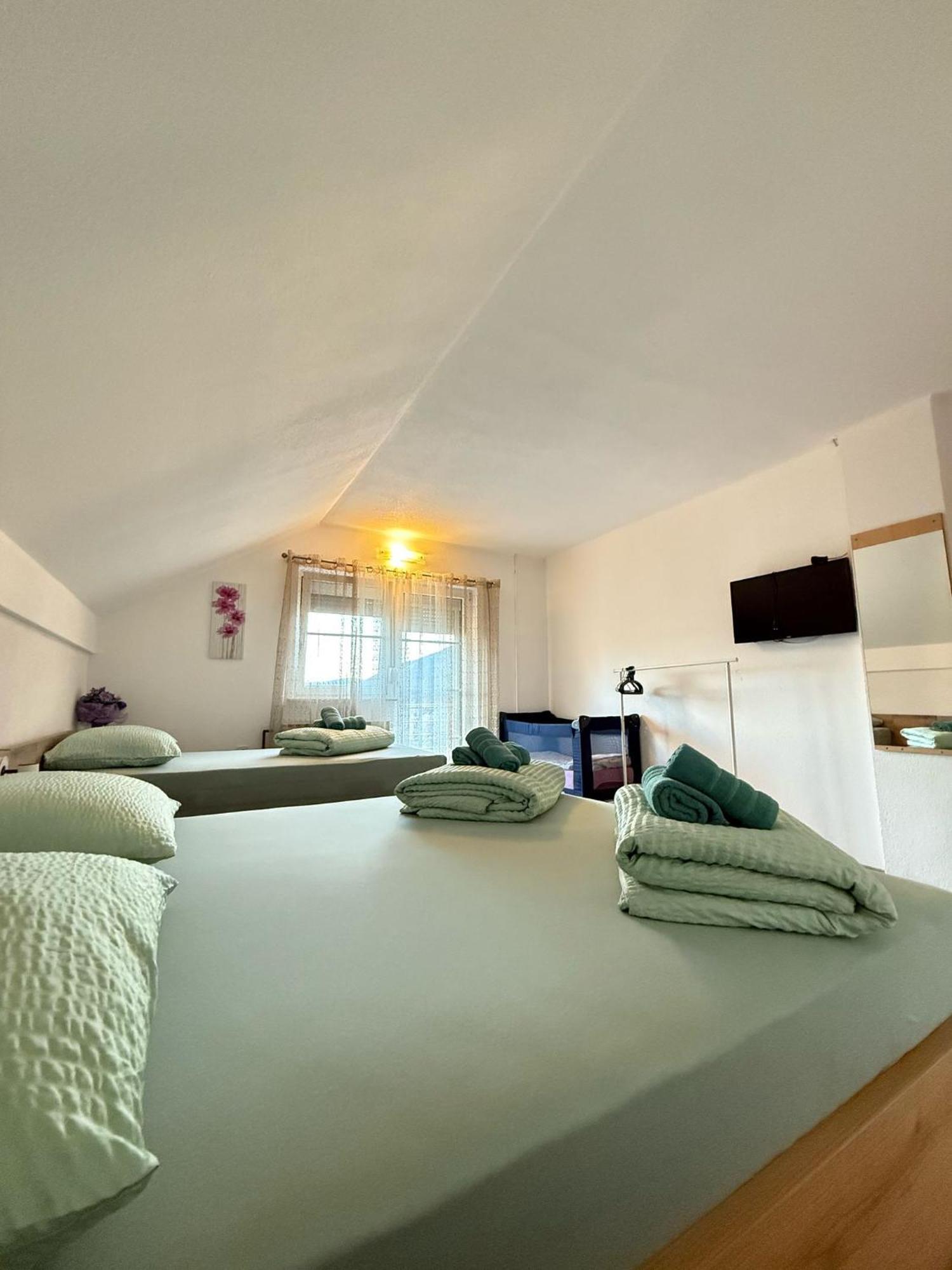Apartments Marija Vrelo Koreničko المظهر الخارجي الصورة